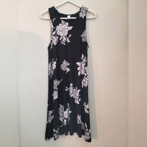 Old Navy Black and White Floral Midi Dress